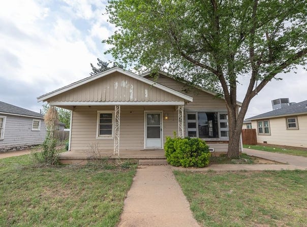 306 33rd St, Snyder, TX 79549