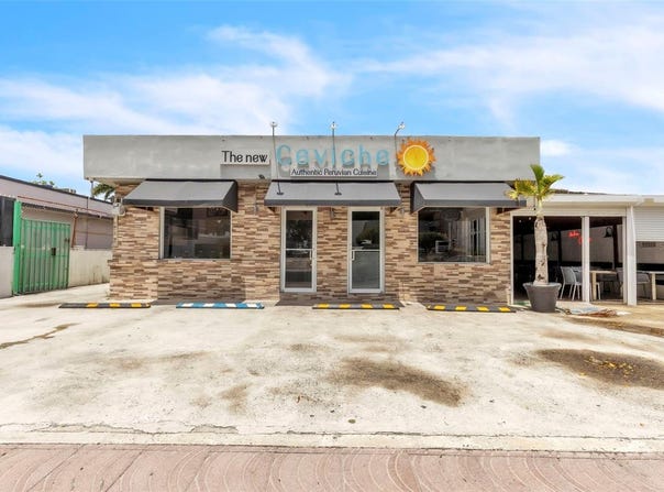 3038 AVENIDA ISLA VERDE AVENUE, CAROLINA, 00979