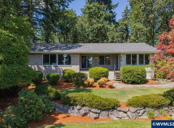 950 Edgewood Dr NW, Albany, OR 97321