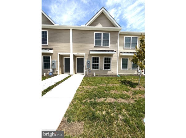 237 ROJAN Road, DOVER, DE 19901