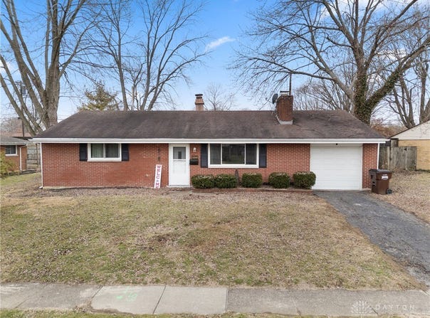 2267 Yorkshire Place, Kettering, OH 45419
