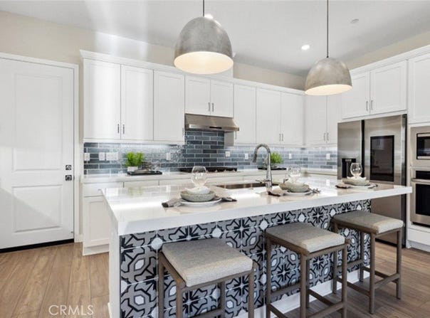 24514 Via El Balneario, Valencia, CA 91354