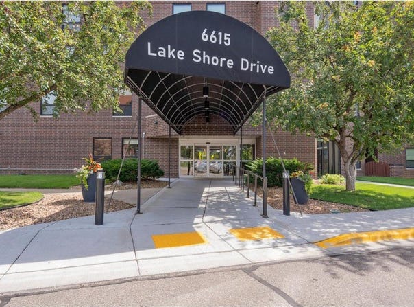 6615 Lake Shore Drive S, Richfield, MN 55423