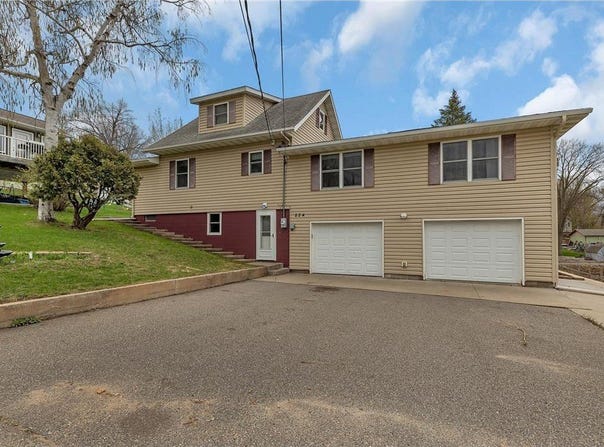 224 Spring Street, Holdingford, MN 56340