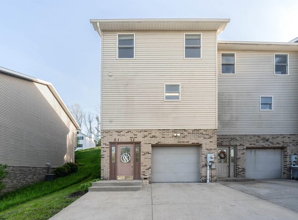 743 Erow Avenue, Morgantown, WV 26505