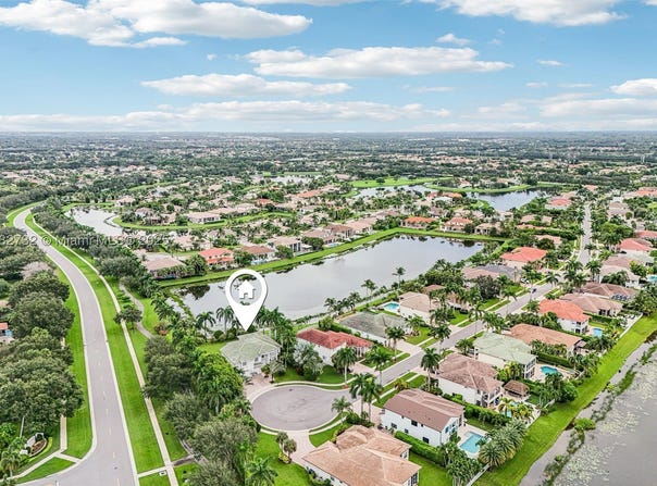11759 Paradise Cove Ln, Wellington, FL 33449