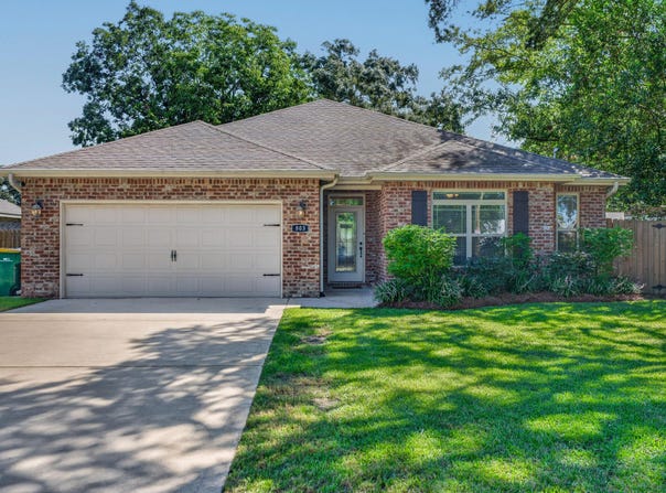 803 Fairview Drive, Fort Walton Beach, FL 32547