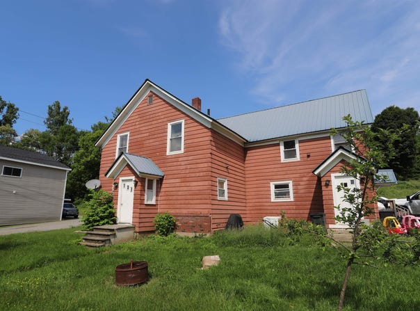14 Fairview Street, Newport City, VT 05855