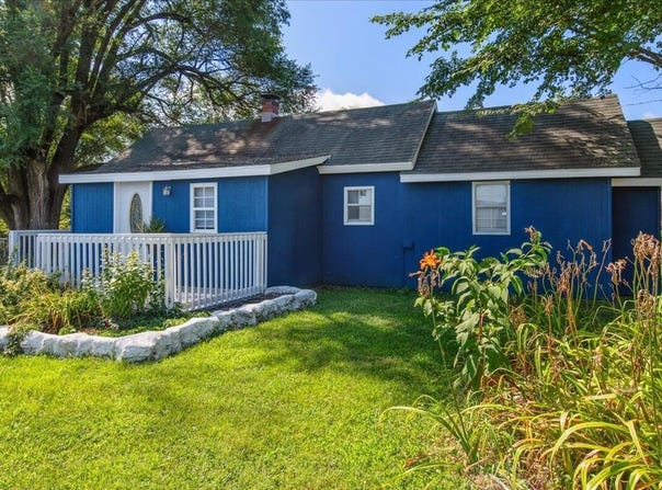 2242 Silver Lake Road, Billings, MO 65610