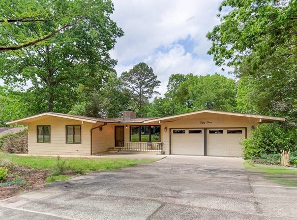 54 Tomino Way, Hot Springs Village, AR 71909