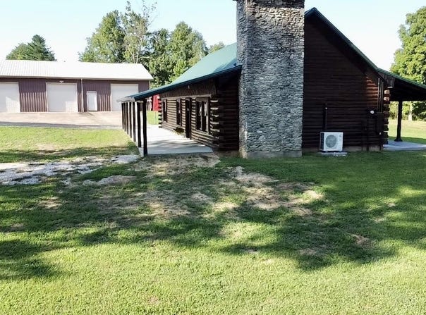 10070 Hammonsville Road, Magnolia, KY 42757