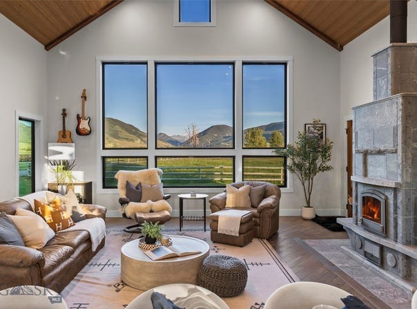 17 Packstring Trail, Livingston, MT 59047