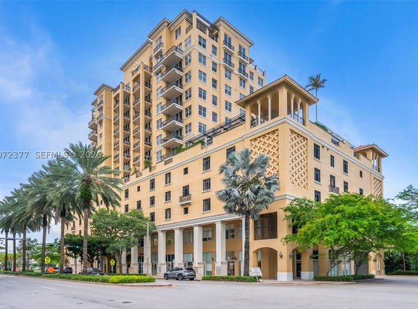 1607 Ponce De Leon Blvd, Coral Gables, FL 33134