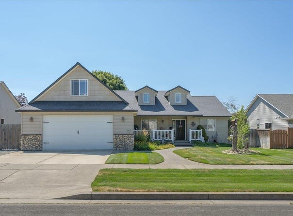 3012 W Ashland Ln, Hayden, ID 83835