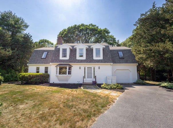 5 Samoset Lane, West Falmouth, MA 02540