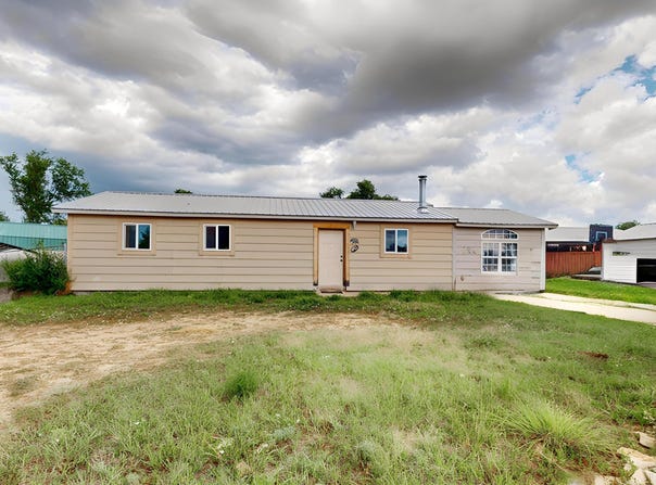 828 W Roybal Drive, Las Vegas, NM 87701