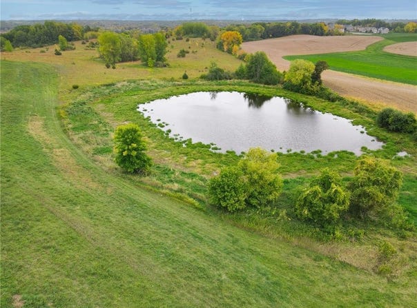 8577 Tellers Road, Chaska, MN 55318