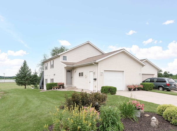 503 Hillview Street, Lodi, WI 53555