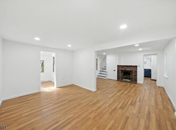 34 North St, Bloomsbury Boro, NJ 08804-3087