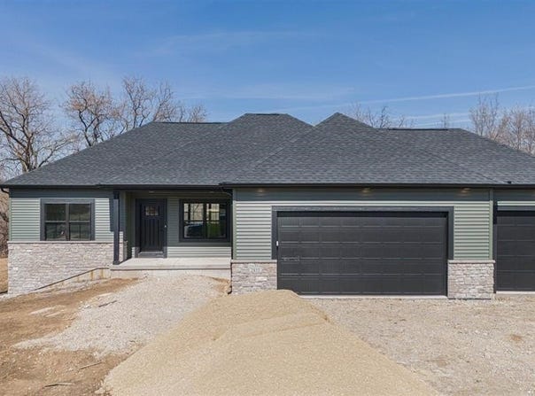 333 Drumlin Loop, Ripon, WI 54971