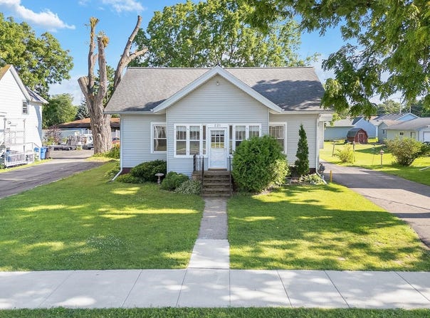 221 Linn Street, Baraboo, WI 53913