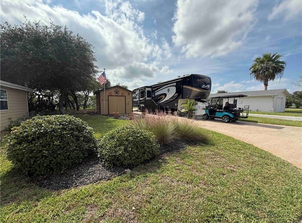 107 Augusta Circle, Aransas Pass, TX 78336