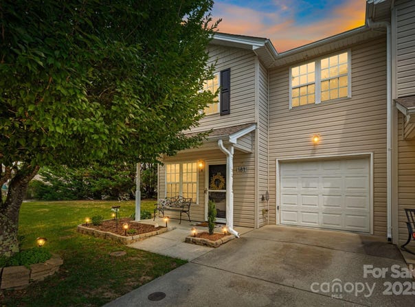 181 Farington Circle, Fletcher, NC 28732