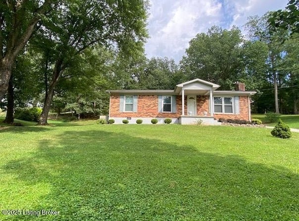 215 Humphrey Ln, Bardstown, KY 40004