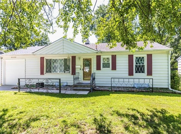 9009 E 74th Terrace, Raytown, MO 64133