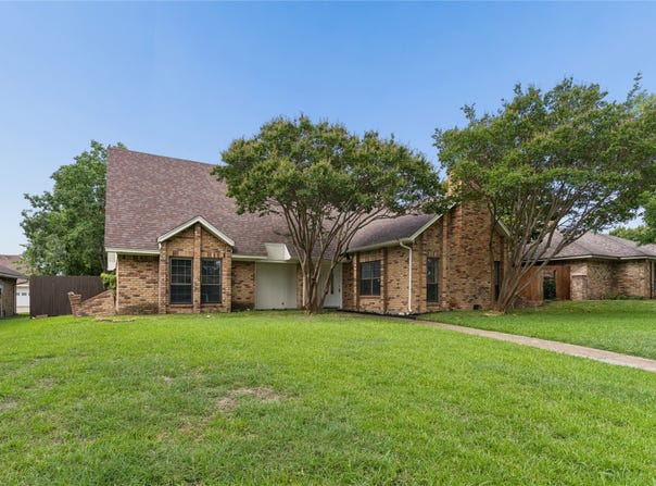 1503 Springtree Circle, Richardson, TX 75082