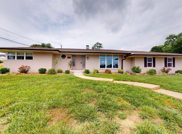813 Dorbett Street, Jasper, IN 47546