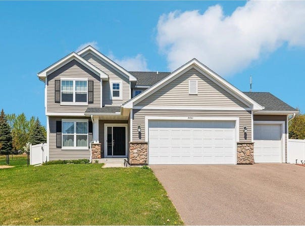8441 152nd Lane NW, Ramsey, MN 55303