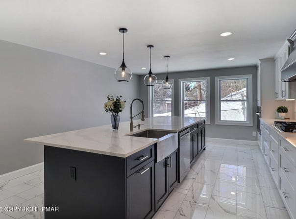 230 Colbert Street, Stroudsburg, PA 18360