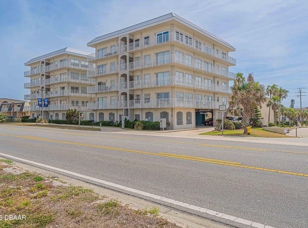 3756 S Atlantic Avenue, Daytona Beach, FL 32118