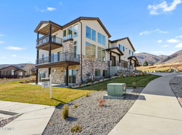 1085 Olympic Circle, Midway, UT 84049