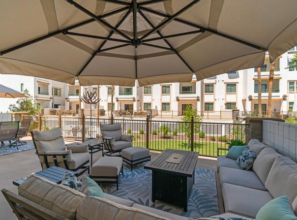 2511 W QUEEN CREEK Road, Chandler, AZ 85248