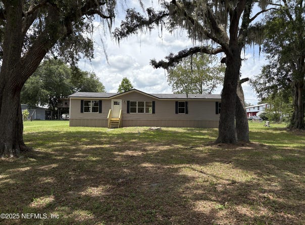 10248 SW 111 Avenue, Hampton, FL 32044