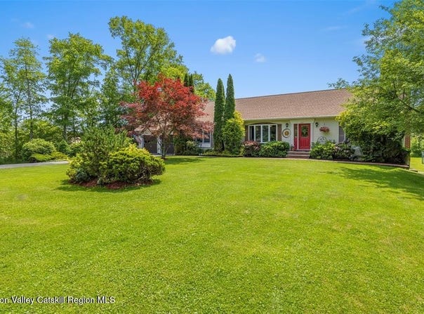 109 Burnt Meadows Road, Gardiner, NY 12525