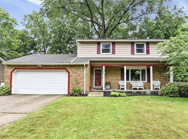 1595 Polk Drive, Brunswick, OH 44212