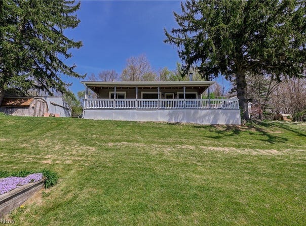 6443 Camp Boulevard, Hanoverton, OH 44423