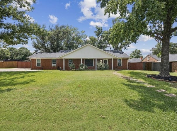 1710 Wildwood Street, Corinth, TX 76210