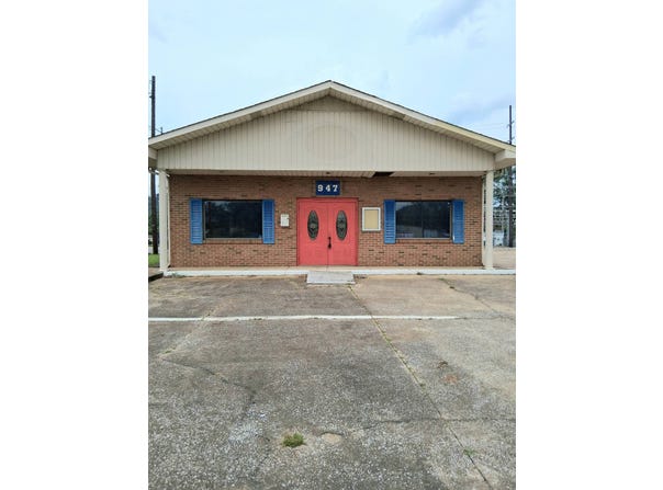 947 W Meighan Blvd, Gadsden, AL 35901