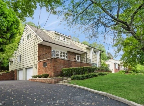 644 Long Hill Rd, Little Falls Twp., NJ 07424