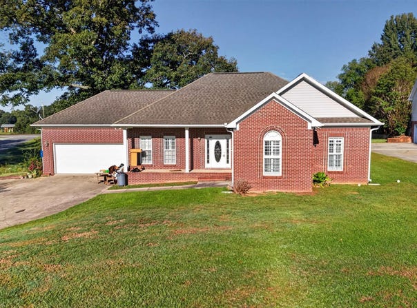 5 CASSY CIRCLE, JEMISON, AL 35085