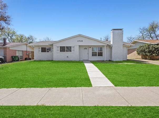 1718 E Lovers Lane, Arlington, TX 76010