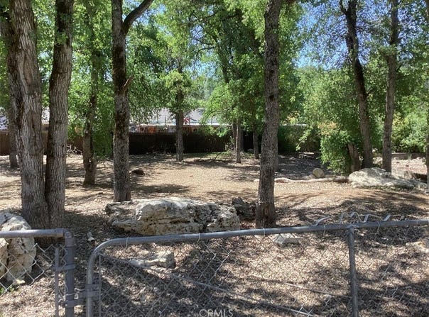 15885 27th Avenue, Clearlake, CA 95422