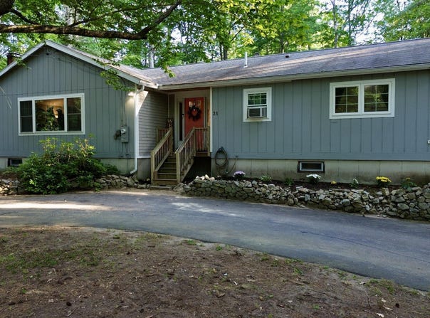 23 Keystone Drive, Waterboro, ME 04061