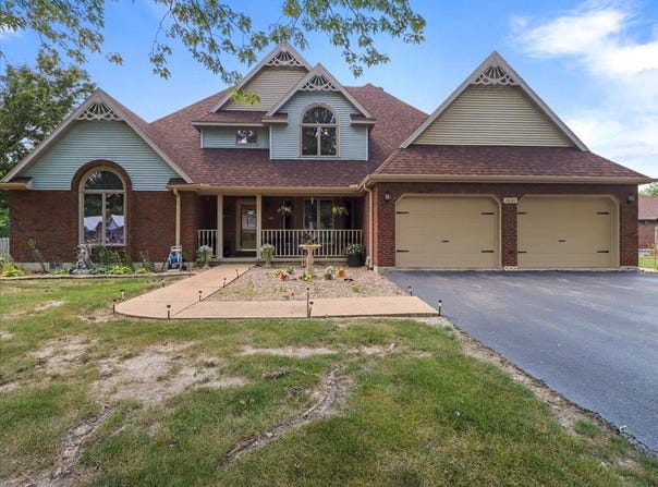 1001 Hovis Street, Mountain Grove, MO 65711
