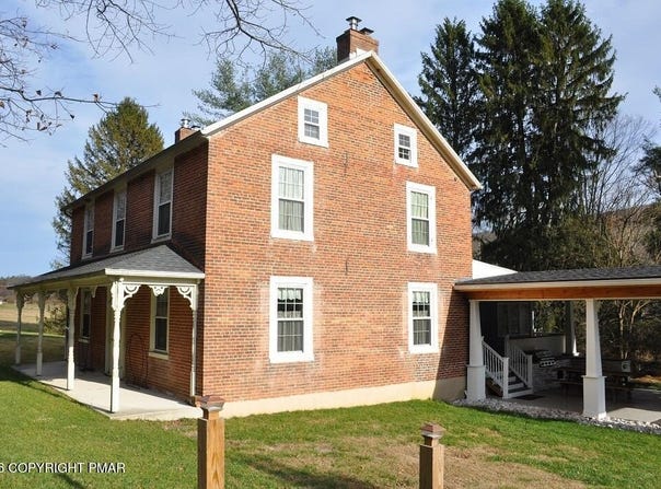 1642 Kunkletown Road, Saylorsburg, PA 18353