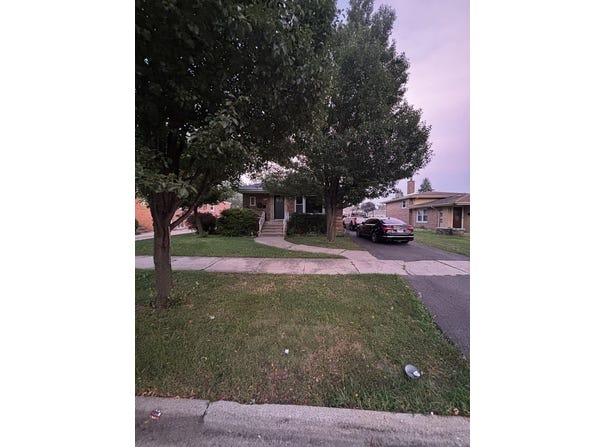 9209 Massasoit Avenue, Oak Lawn, IL 60453